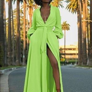 Lime green Dress Maxi Long size S ( feet M)